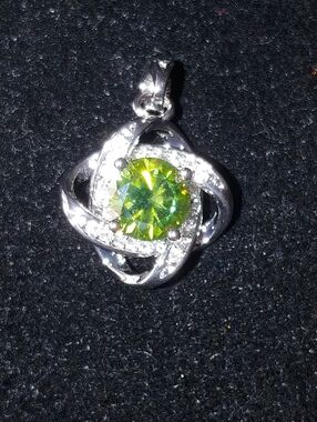 Moissanite Green Gemstone